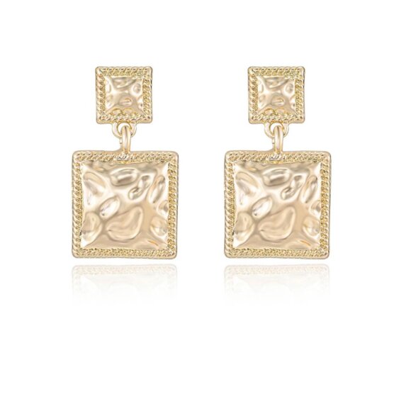 Ettika REPEATED SQUARE EARRINGS - Picture 5 of 7